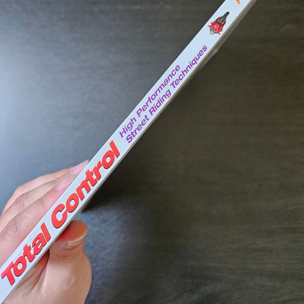 4/$20 - Total Control: High Performance Street Riding‎ Techniques - A4 Format - Picture 2 of 5